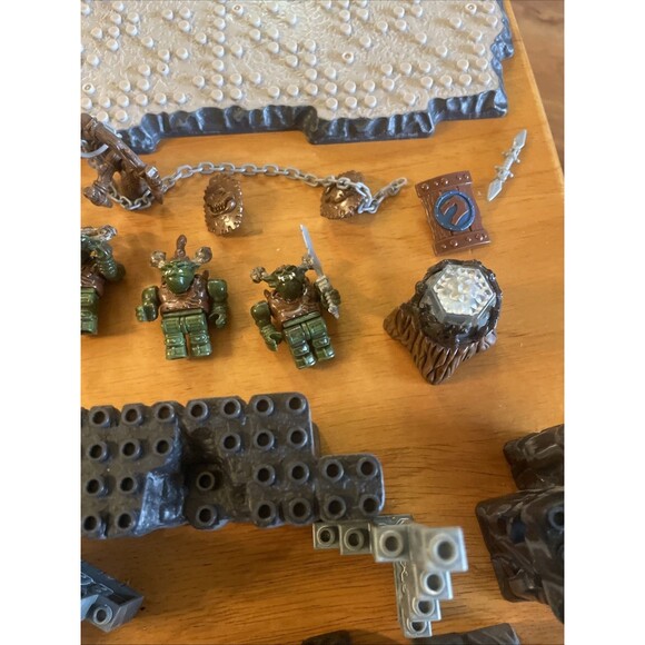 Mega Bloks Dragons Krystal Wars Castle Fort Stone Rock Weapons Figures Walls Lot - Picture 6 of 16